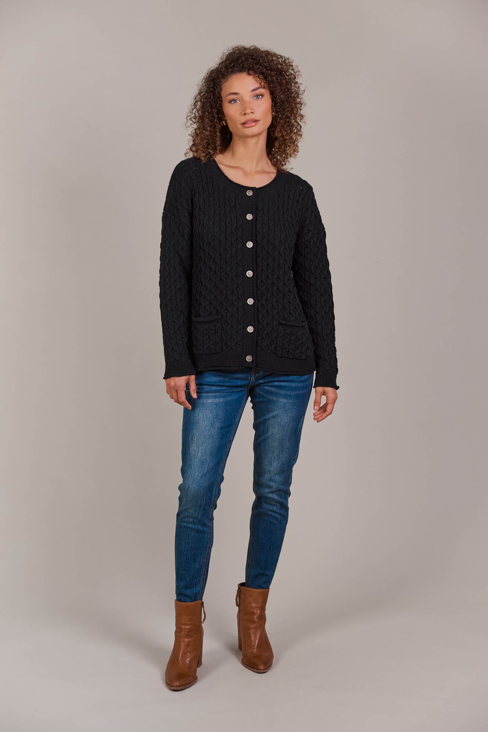 Naviva Cardigan - Black