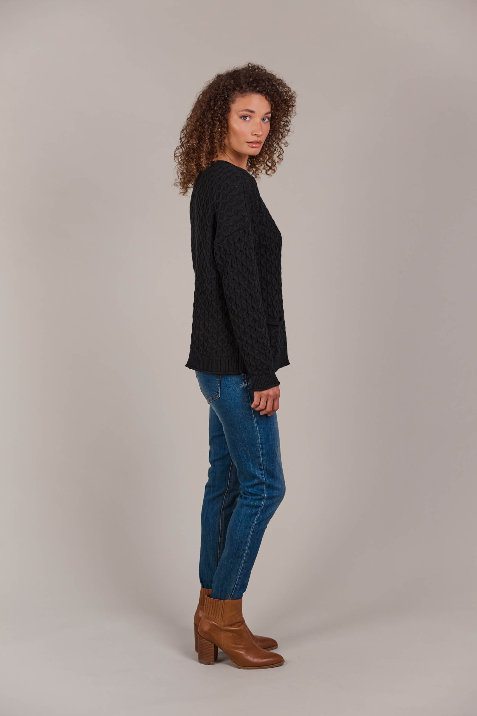 Naviva Cardigan - Black