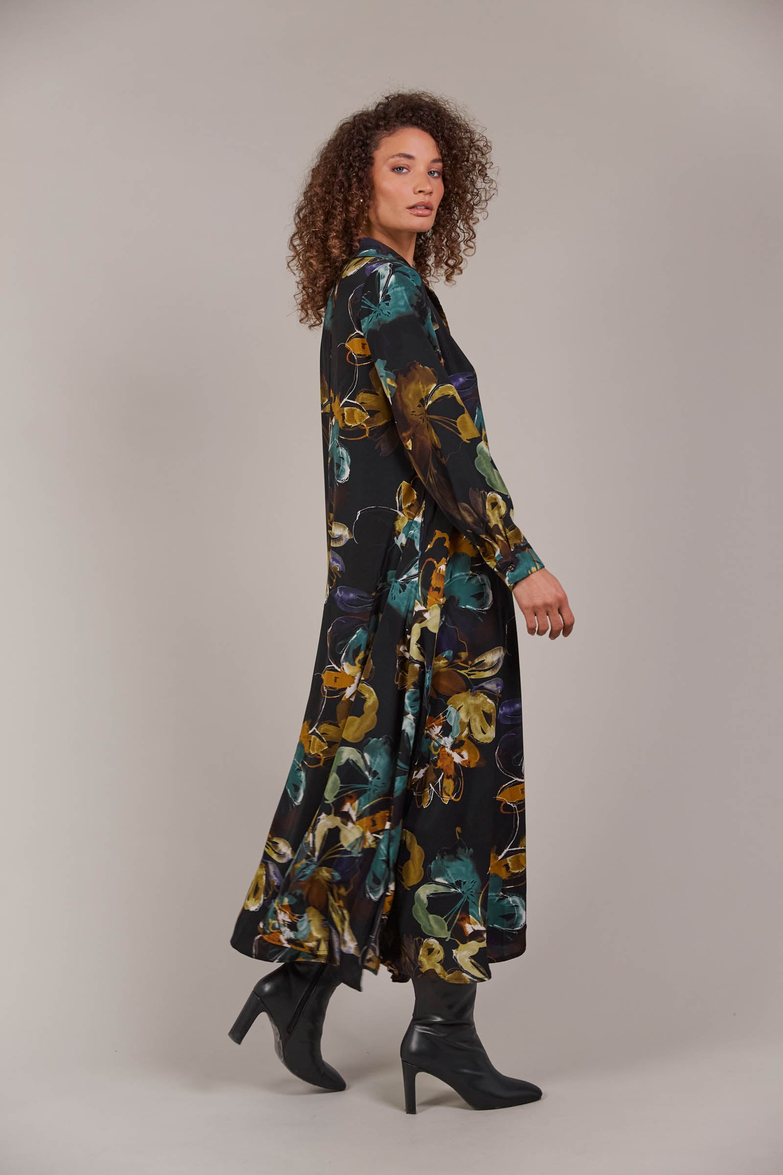 Elsie Shirt Dress - Botanical Black