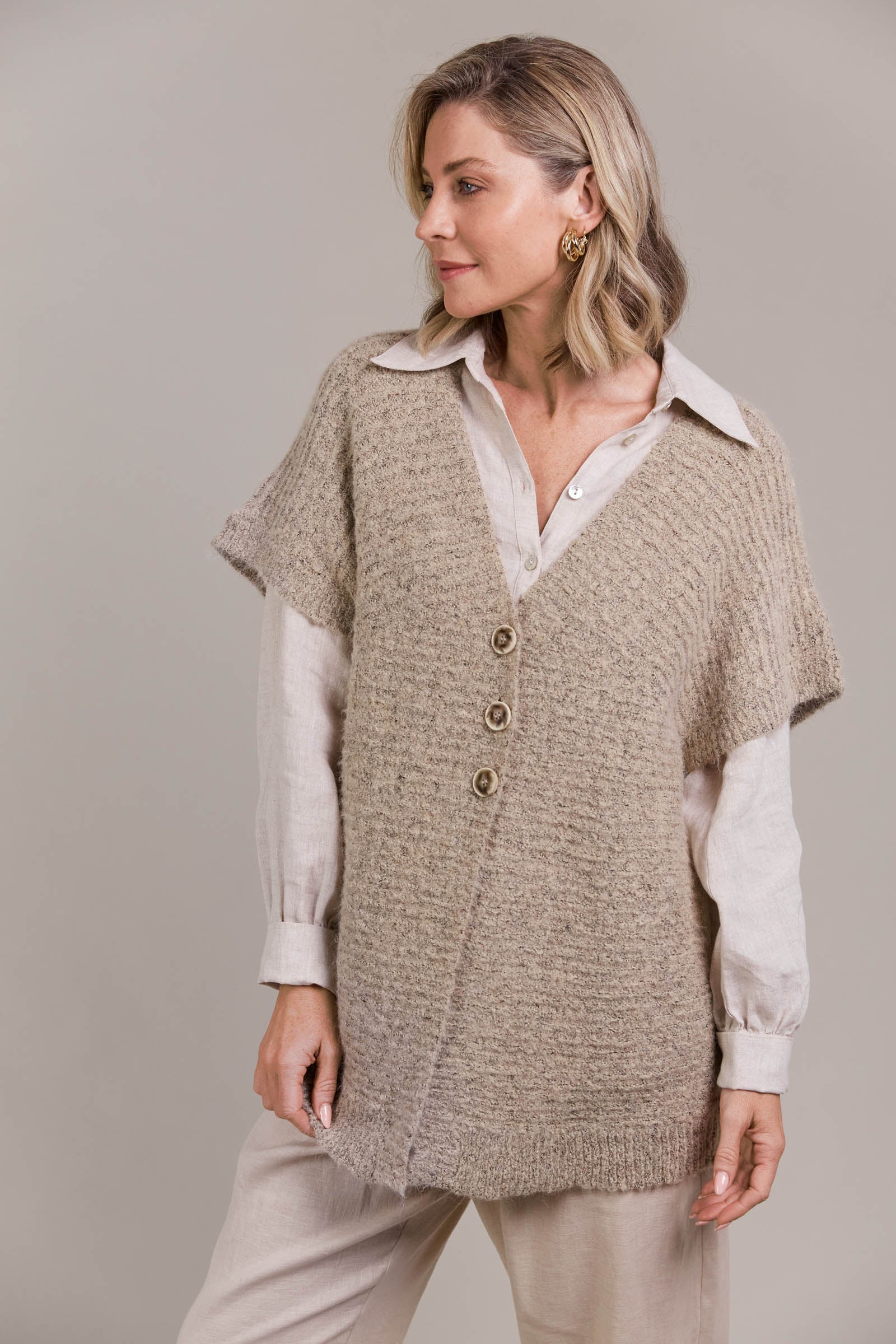 Folie Button Vest - Oat