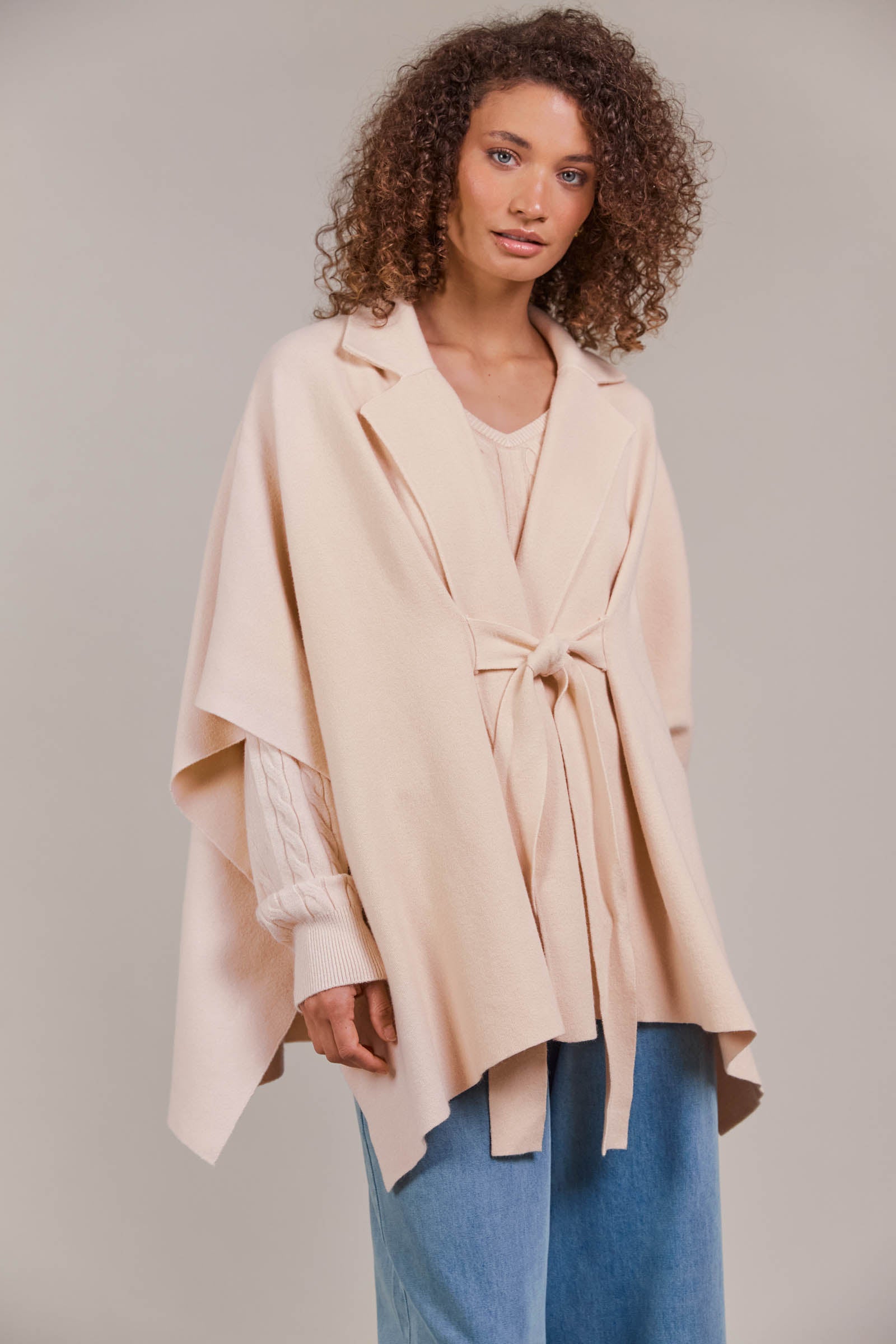 Palmer Knit Cape - Ecru