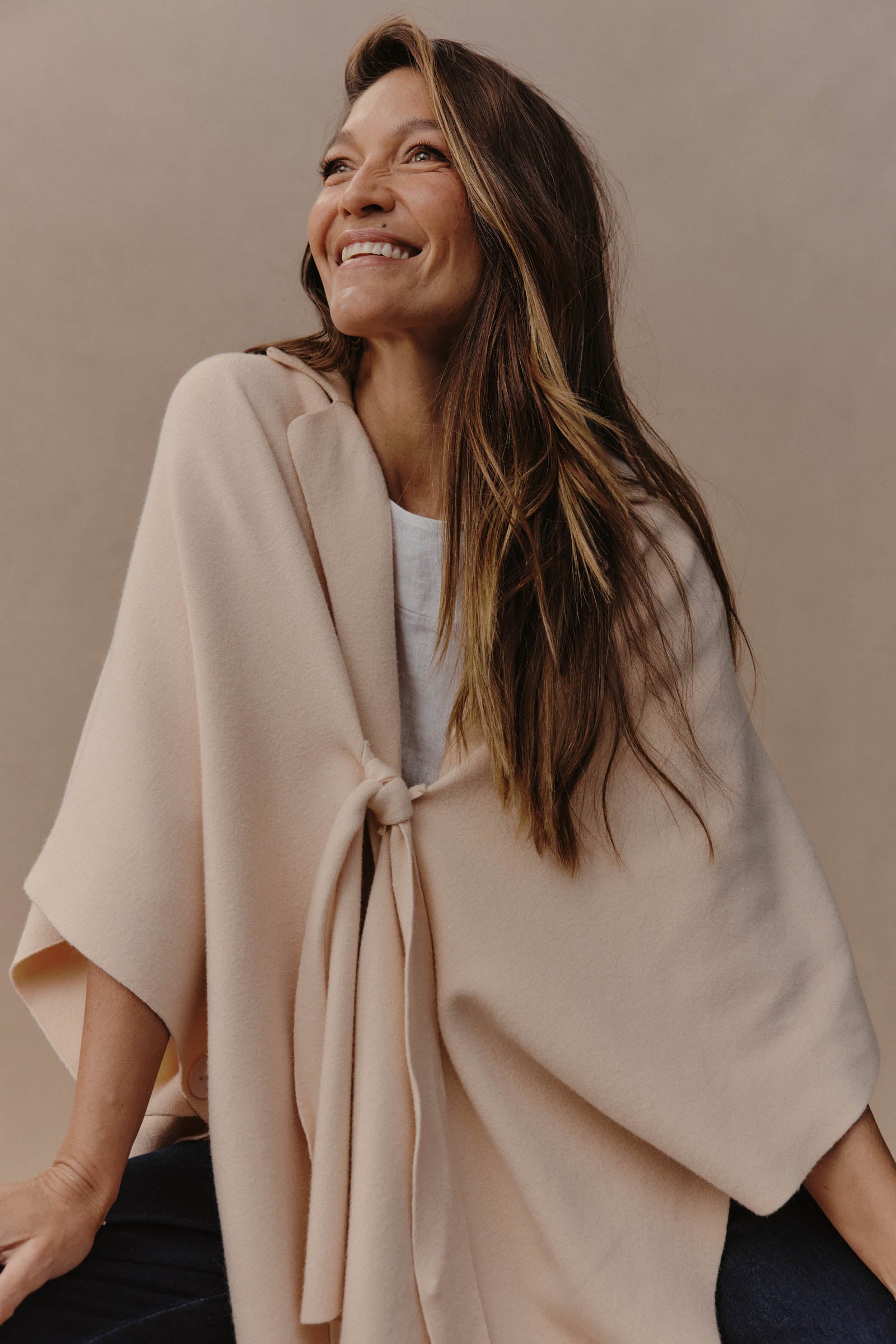 Palmer Knit Cape - Ecru