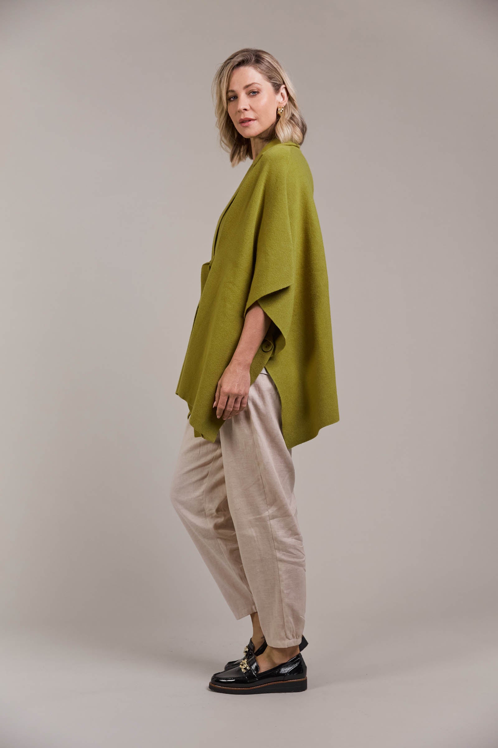 Palmer Knit Cape - Chartreuse