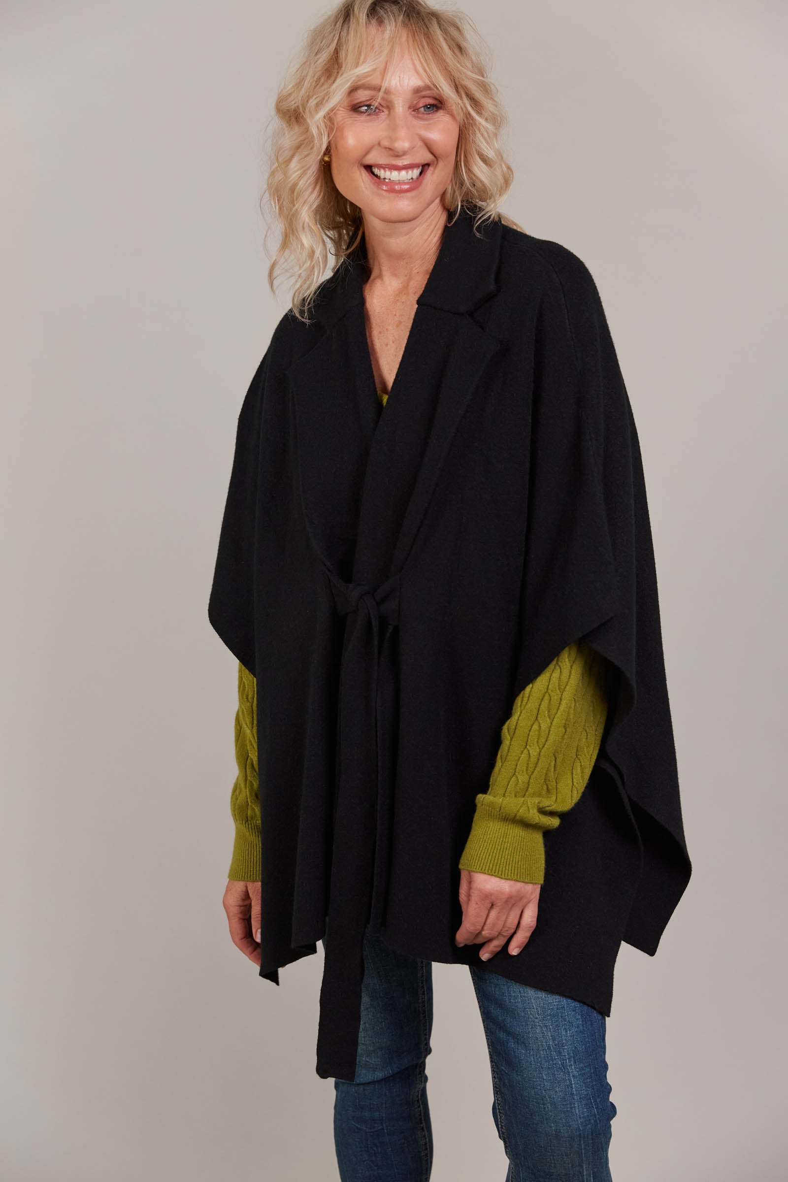 Palmer Knit Cape - Black