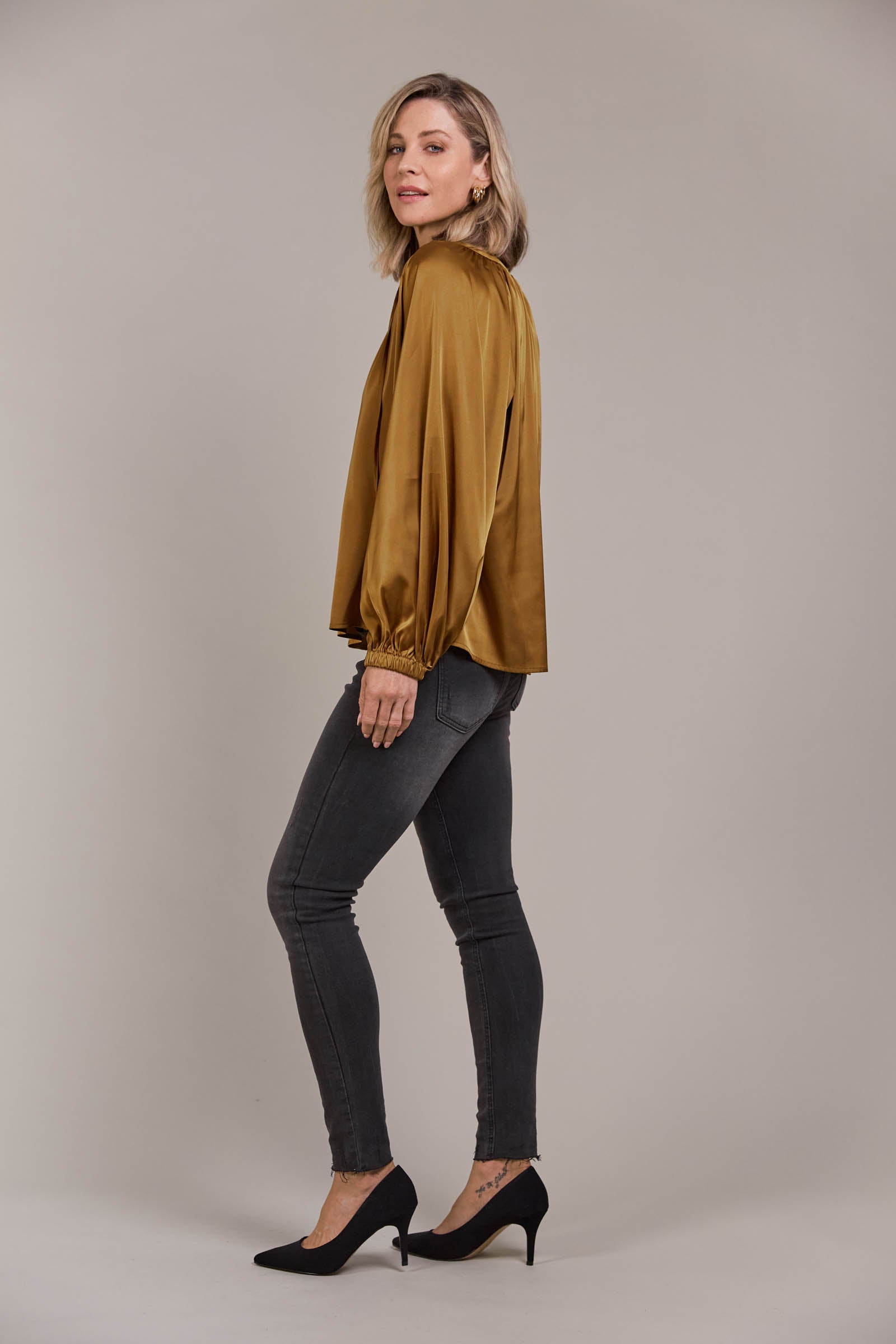 Ivy Blouse - Tobacco