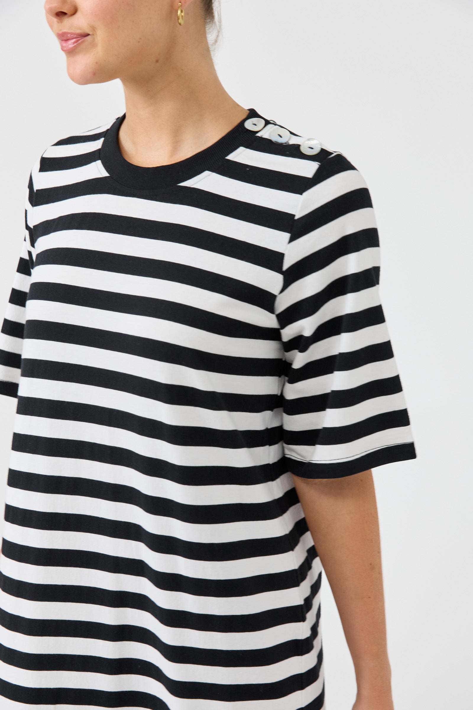Studio Stripe Tshirt Dress - Ebony