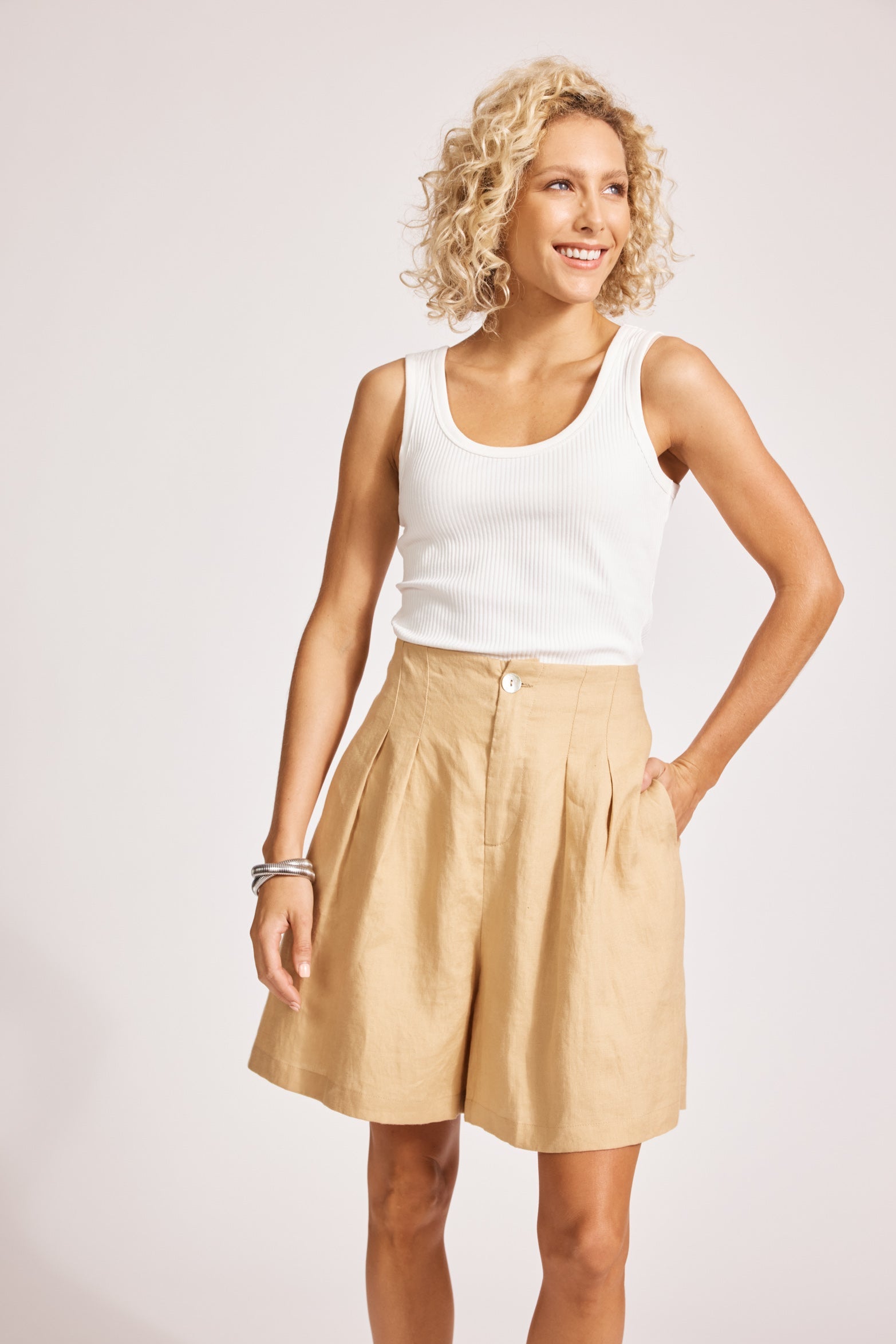 Miramar Short - Camel