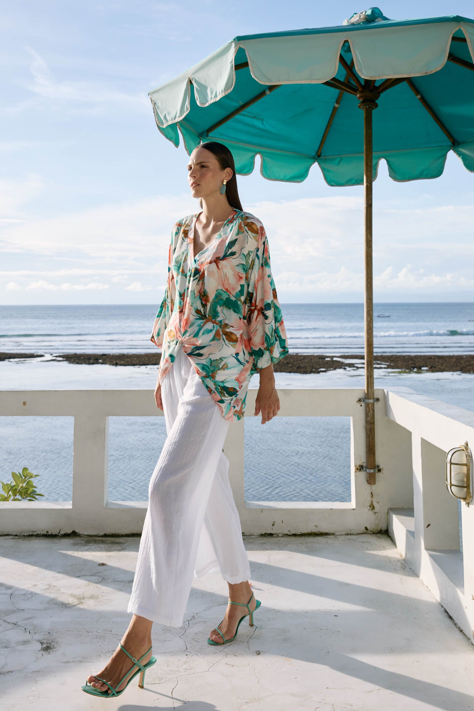 Orsula Crop Pant - White