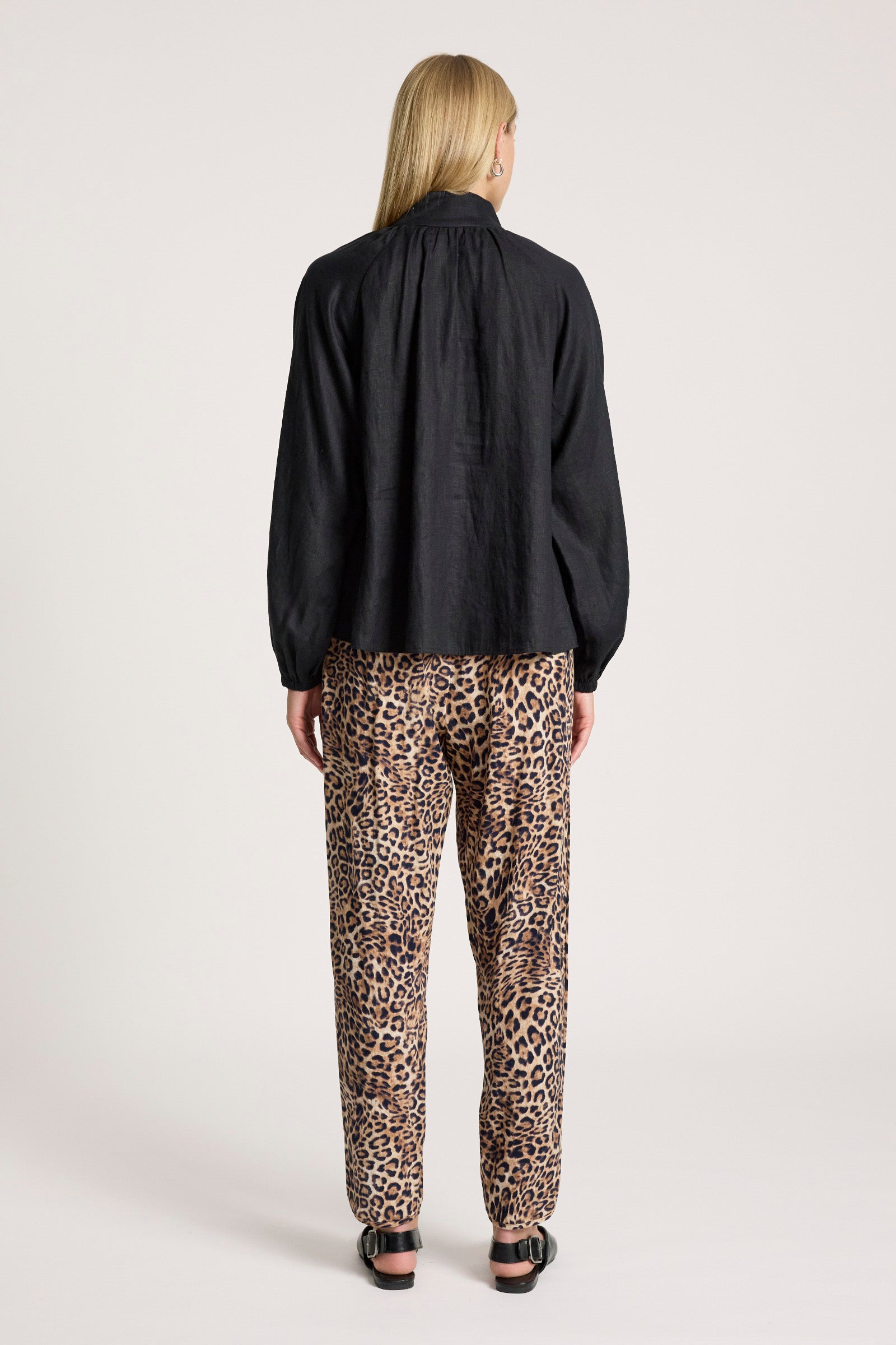 Bajau Button Shirt - Black