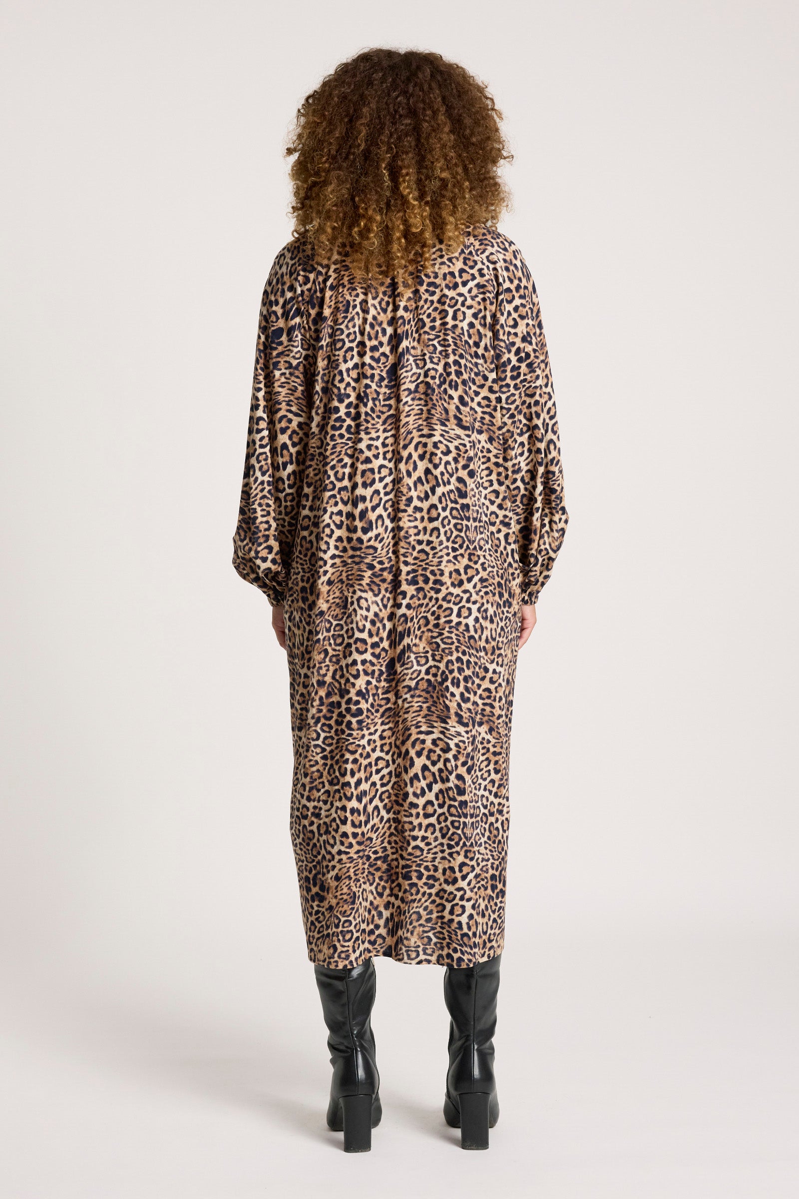 Bajau Button Dress - Nomad