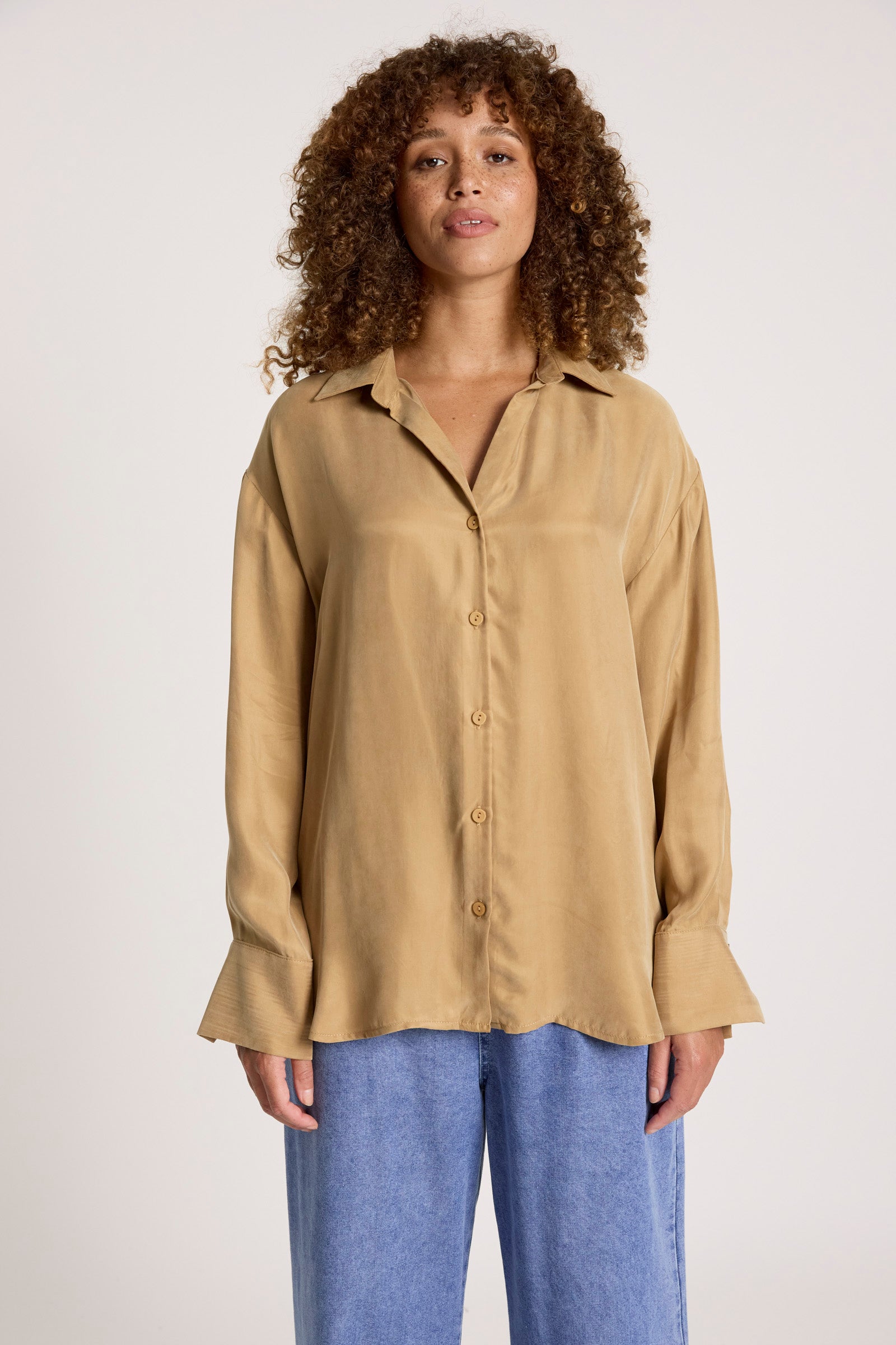 Calista Shirt - Mocha