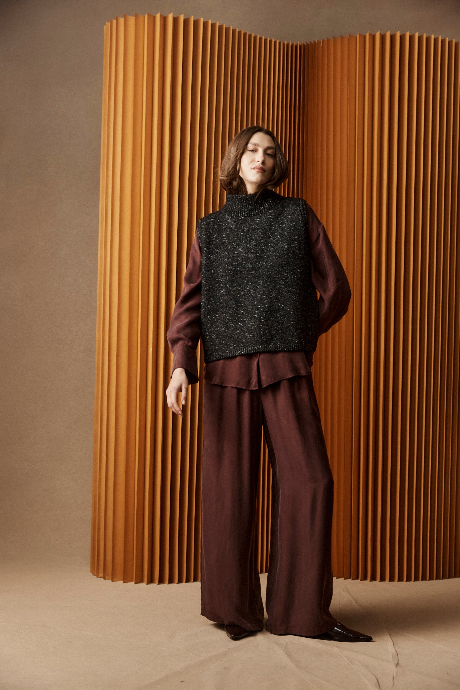 Calista Pant - Mahogany