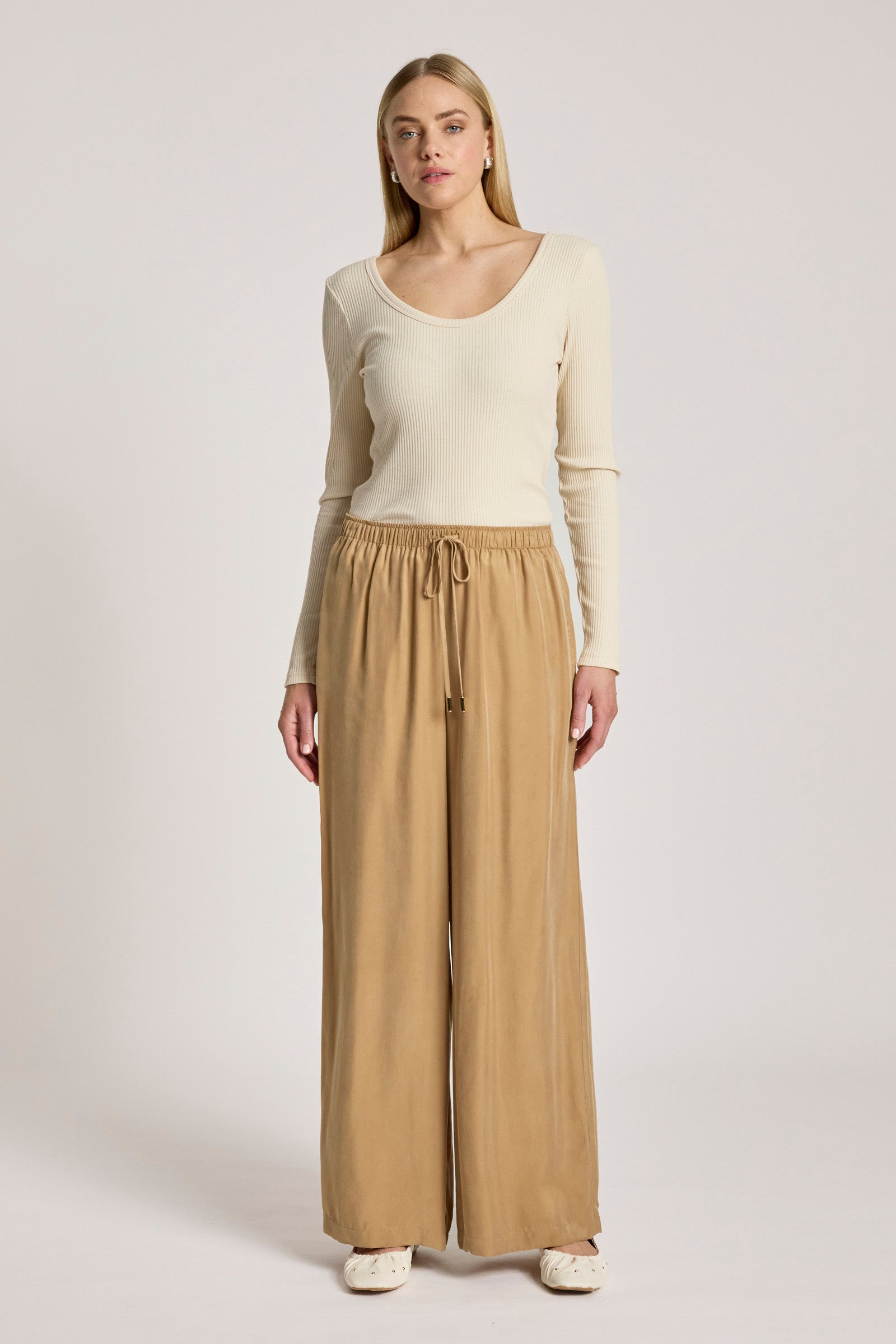 Calista Pant - Mocha