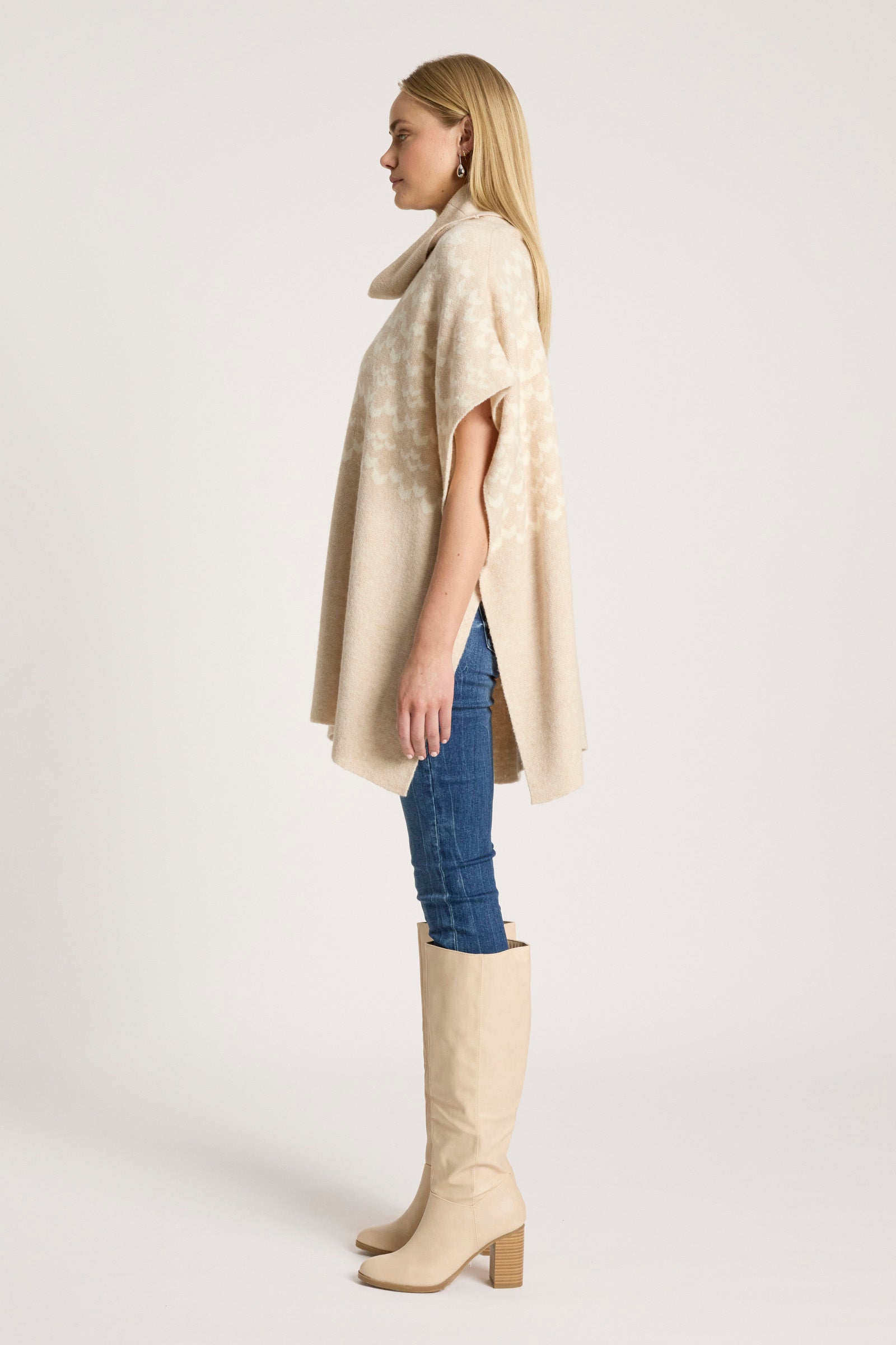 Maasai Poncho - Dune/Bisque