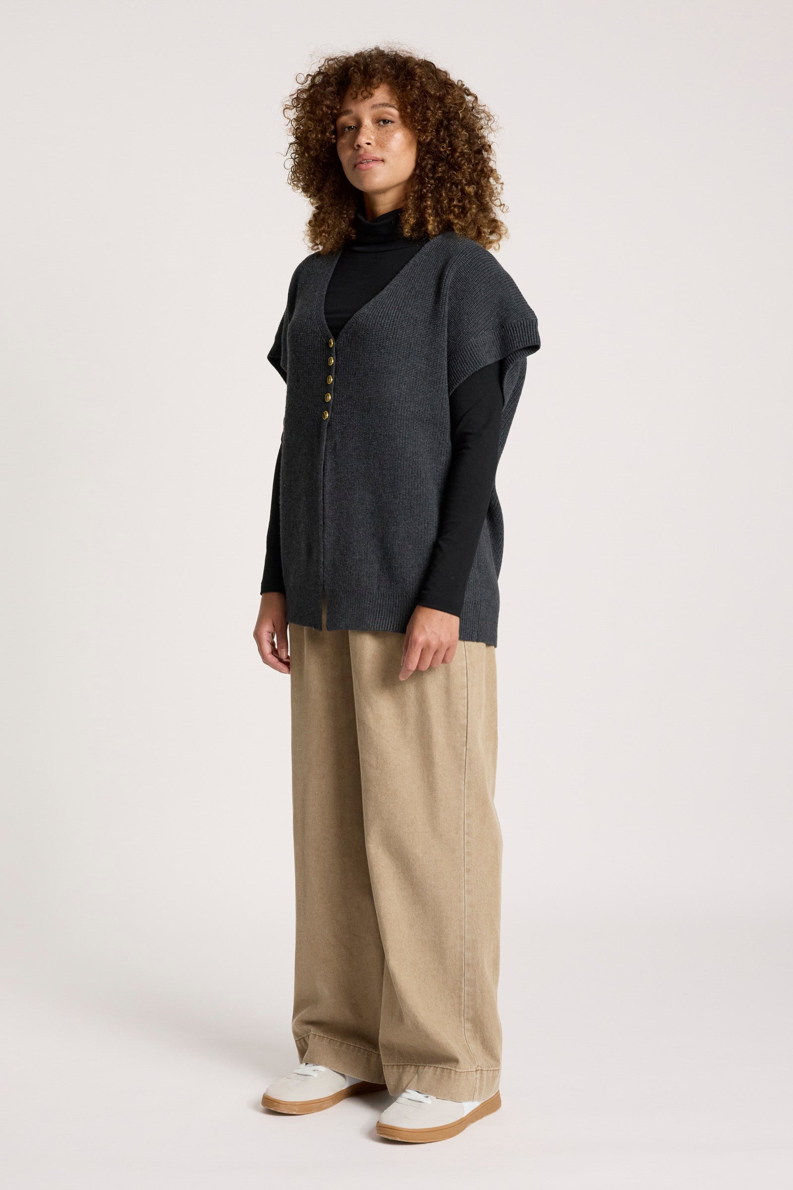 Berber Vest Cardigan - Char