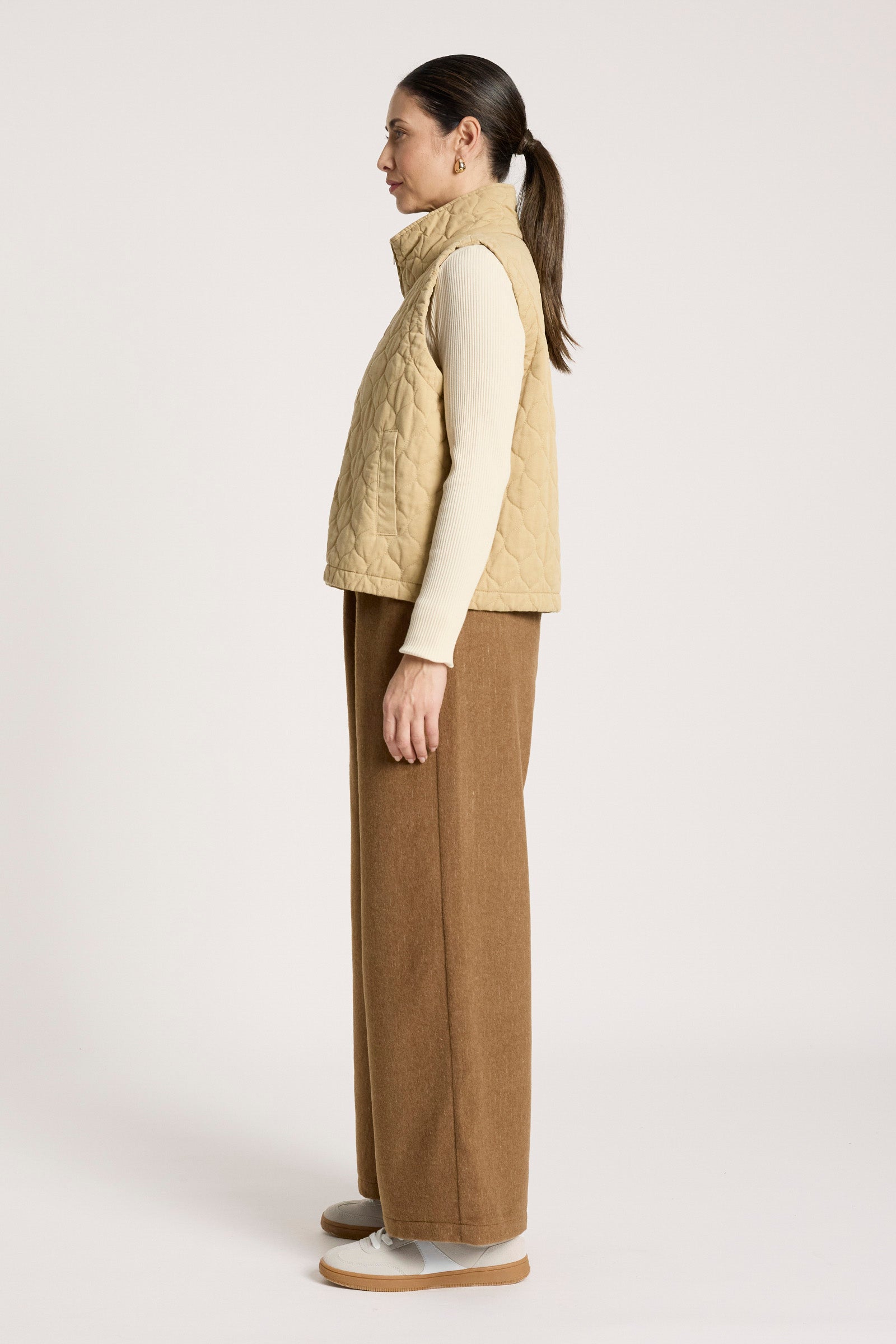 Sansi Quilted Crop Vest - Dune