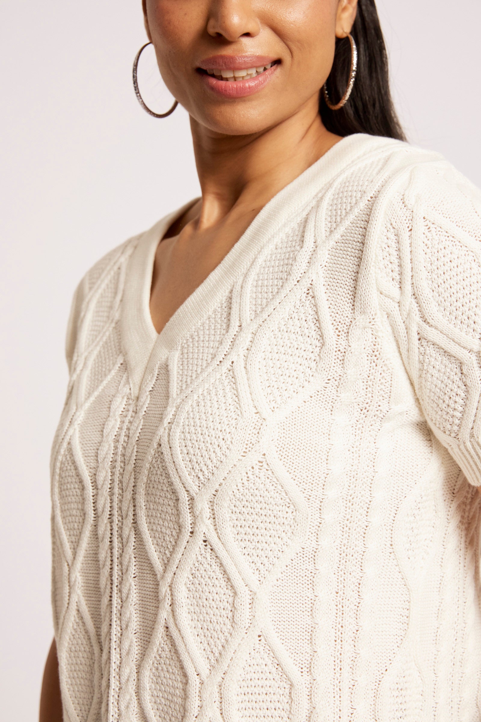 Casa Cable V Knit - White