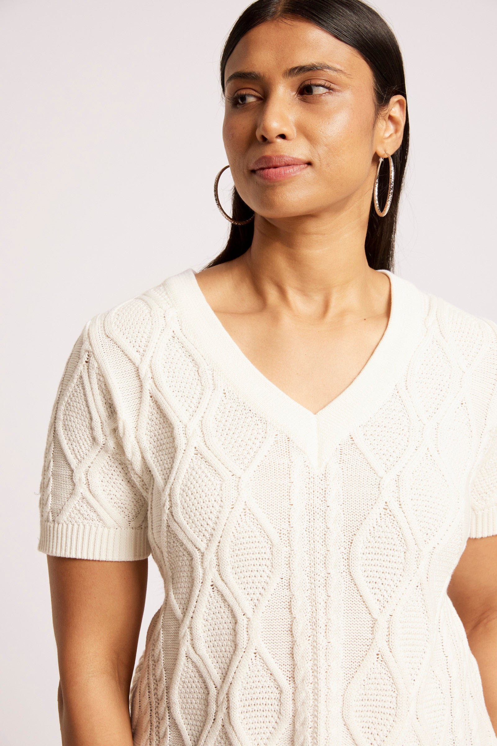 Casa Cable V Knit - White