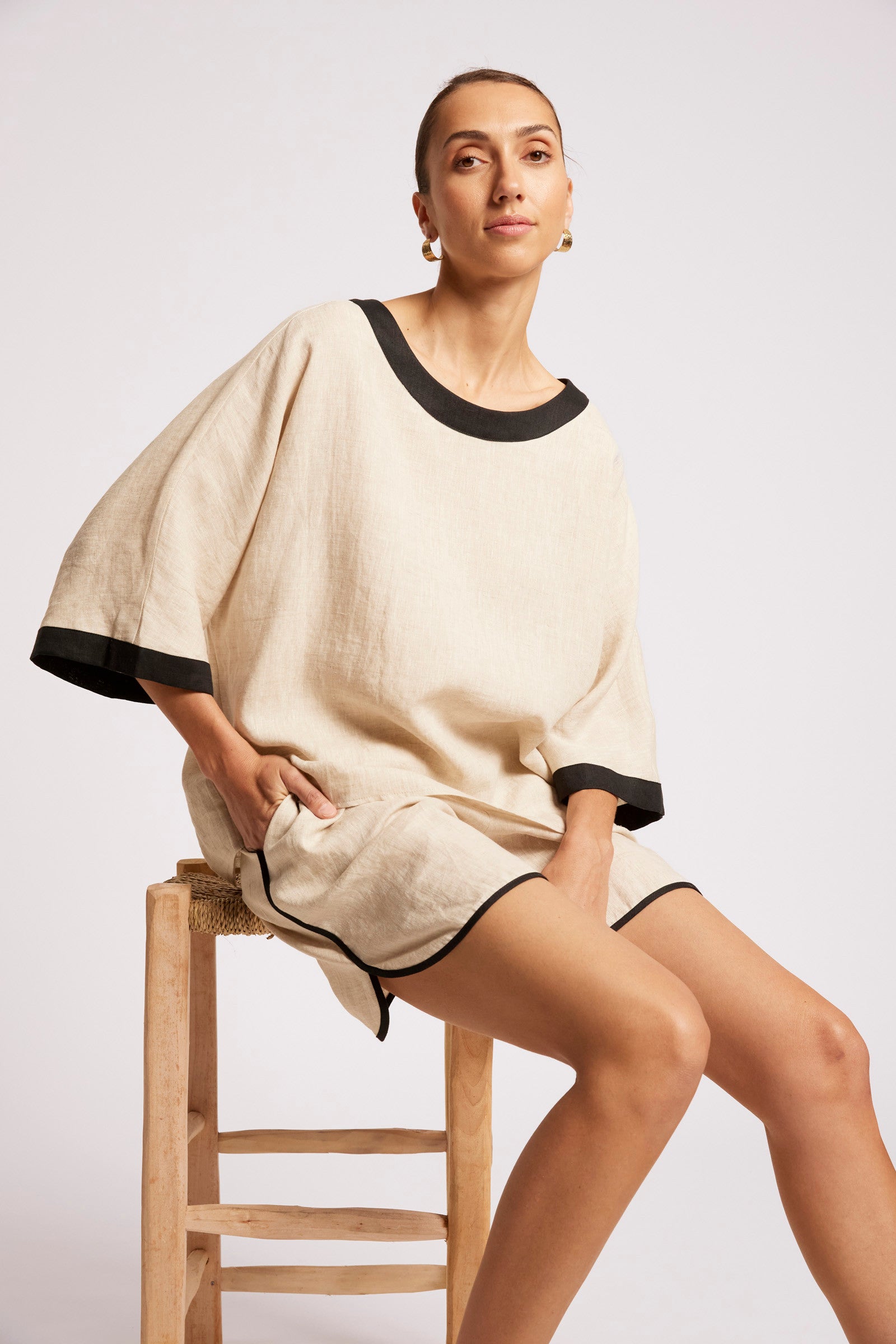 Maris Relaxed Splice Top - Tusk / Black
