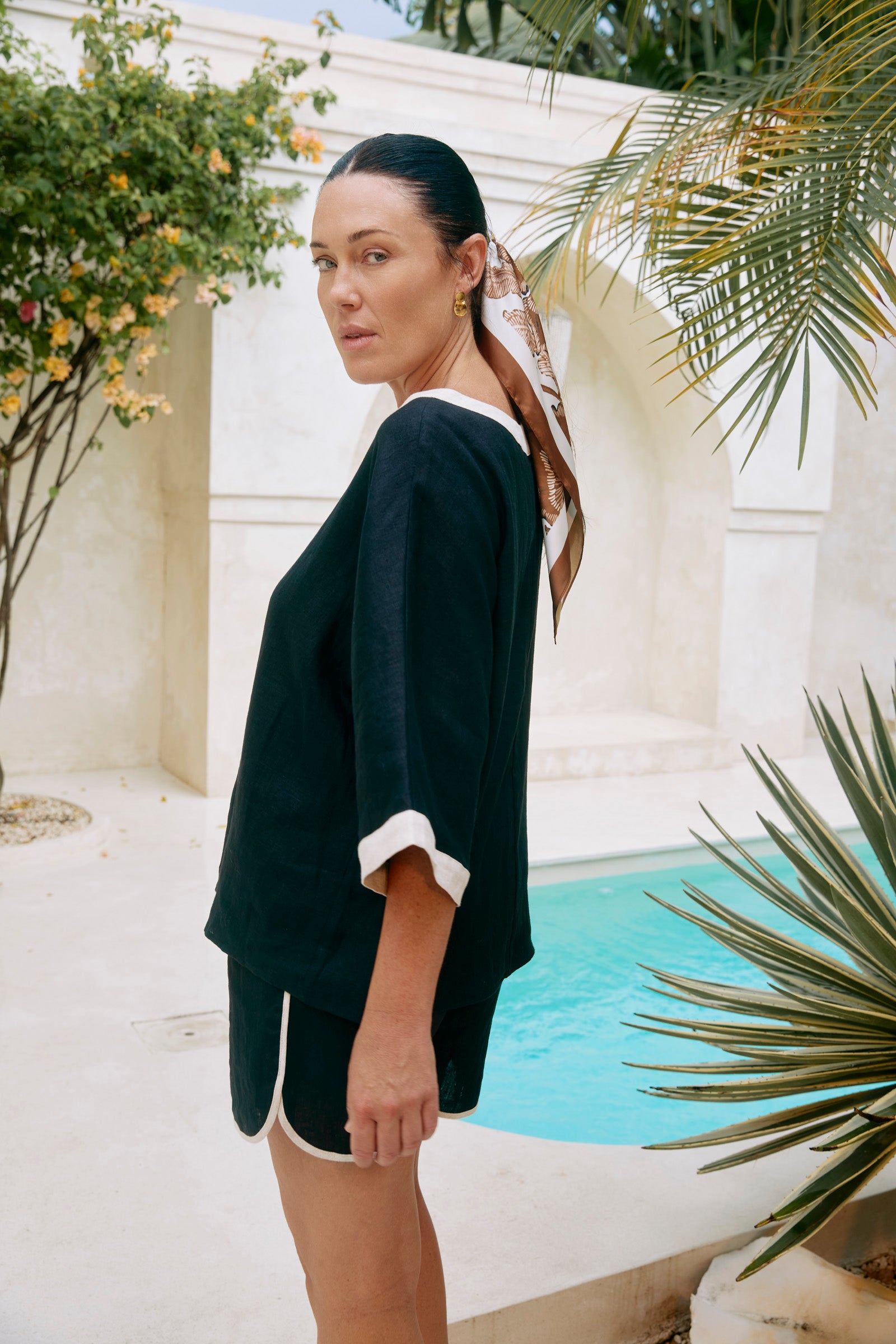 Maris Splice Short - Black / Tusk