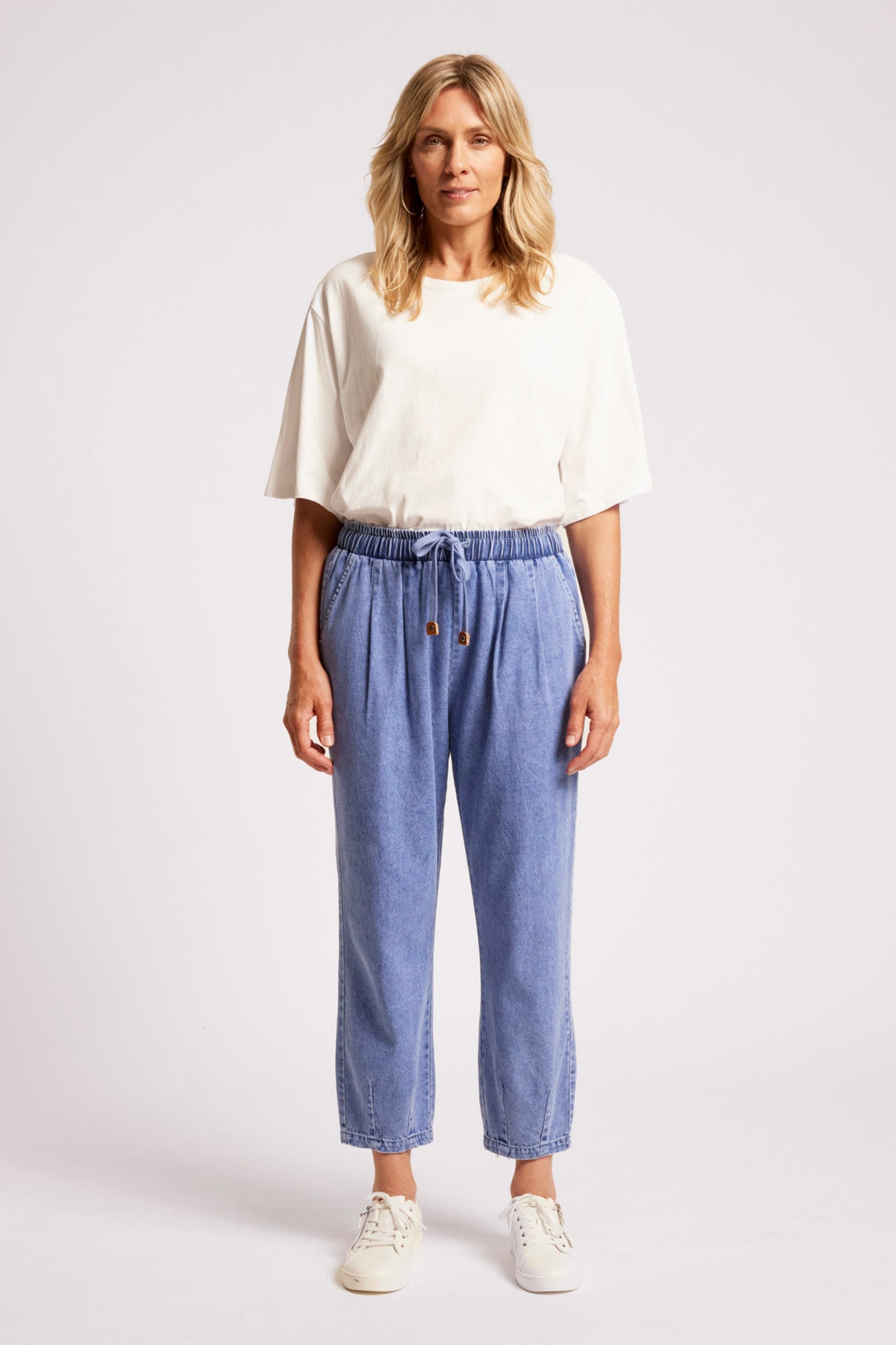 Dusk Jogger Denim Pant - Denim