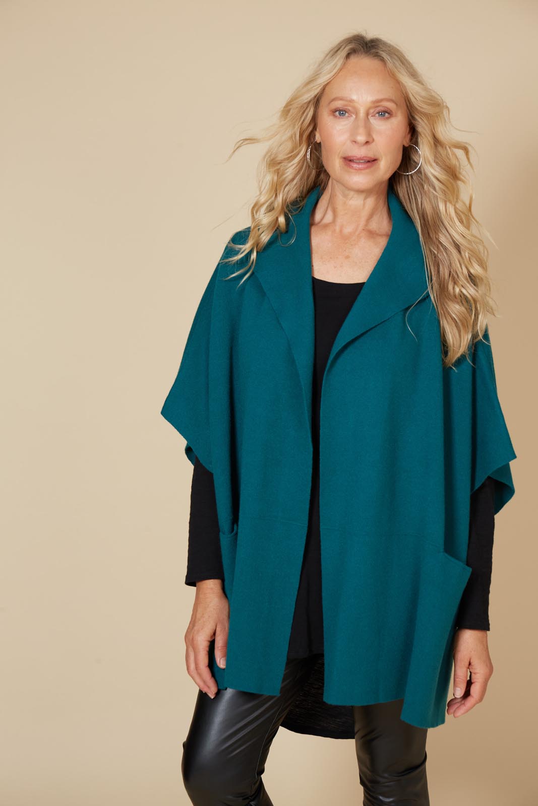 Kit Cape - Teal - eb&ive Clothing - Knit Cape One Size
